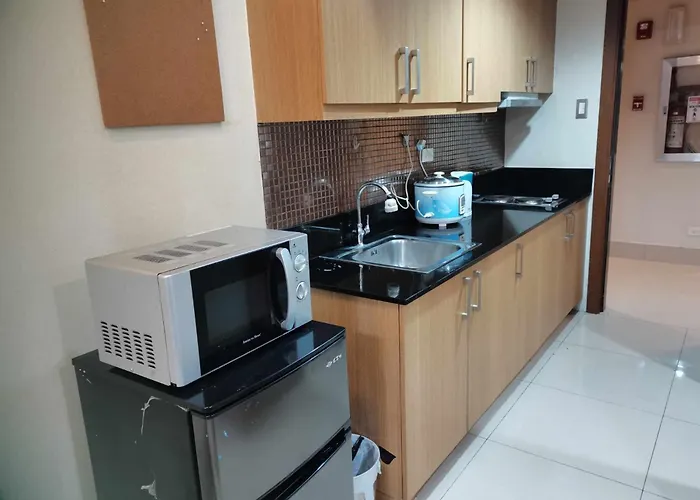 Shell Residences Moa Complex Pasay * Manila