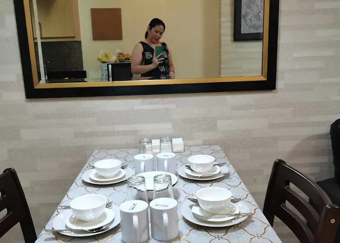 Shell Residences Moa Complex Pasay Apartment *